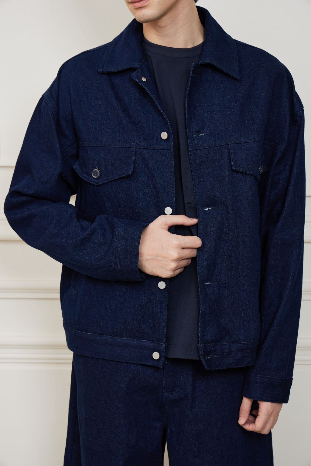 Denim Jacket Dark-washed